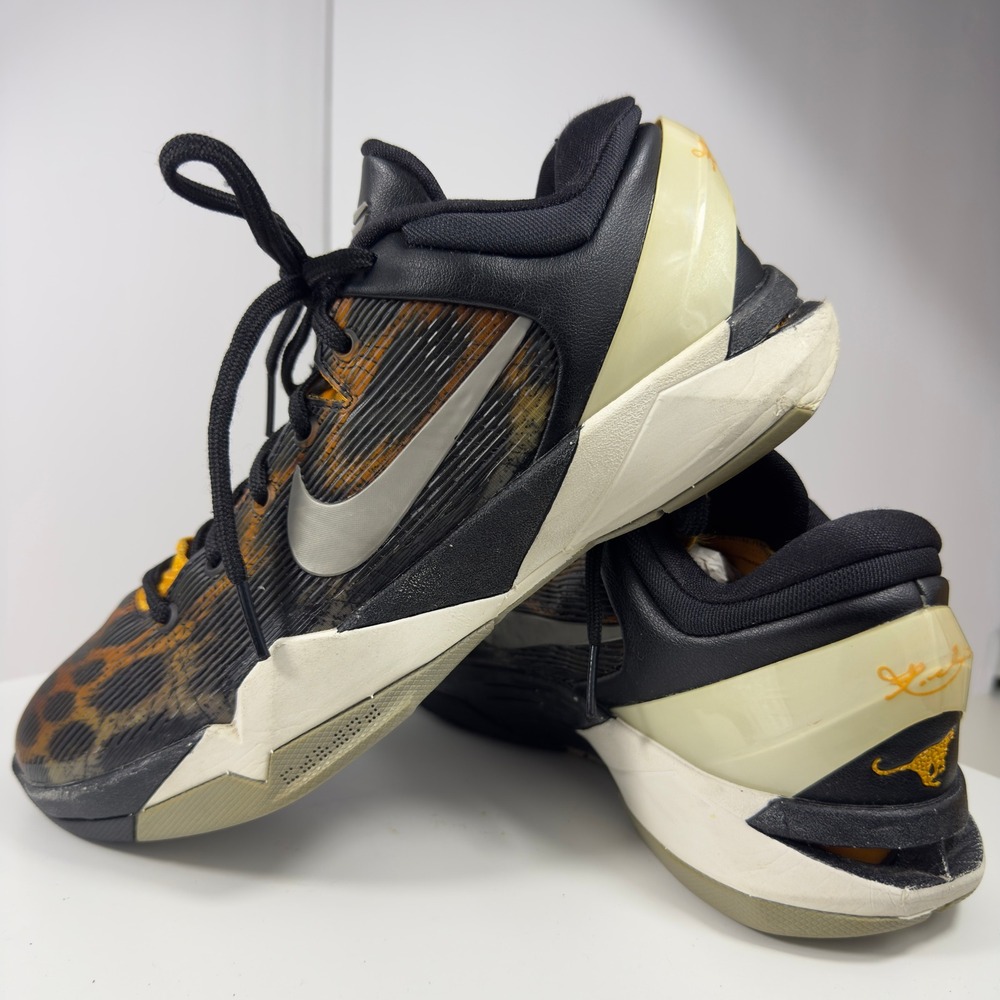 Nike Kobe 7 VII Cheetah Men's Size 7.5 Black Orange Christmas Basketball Shoes